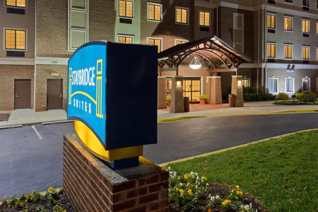 Staybridge Suites Baltimore BWI Airport an IHG Hotel Main image 2